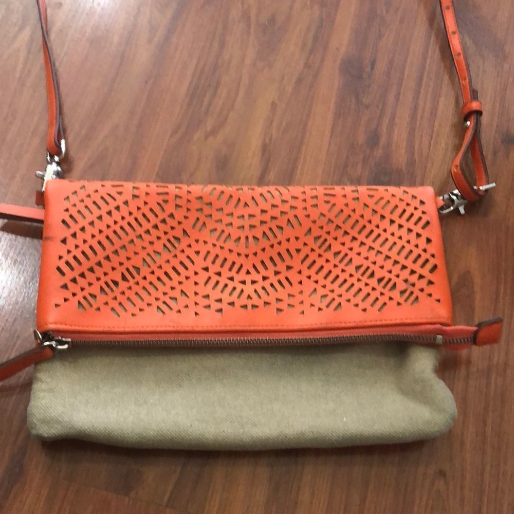 Stella & Dot Orange and linen color Crossbody bag.